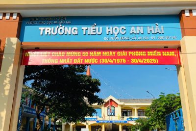 Trường Mầm non An Hải tổ chức cho trẻ 5-6 tuổi tham quan, trải nghiệm hoạt động chuyển tiếp Mầm non lên Tiểu học tại Trường Tiểu học An Hải.